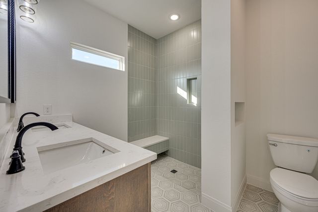 413 Caro Drive, West Tawakoni, TX 75474