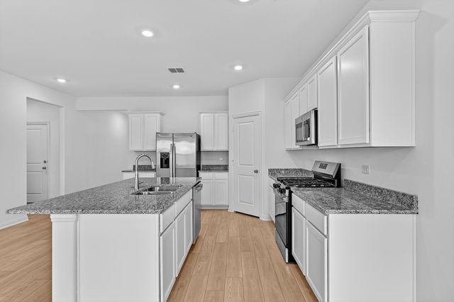 2337 Buffalo Bayou Way, Crandall, TX 75114