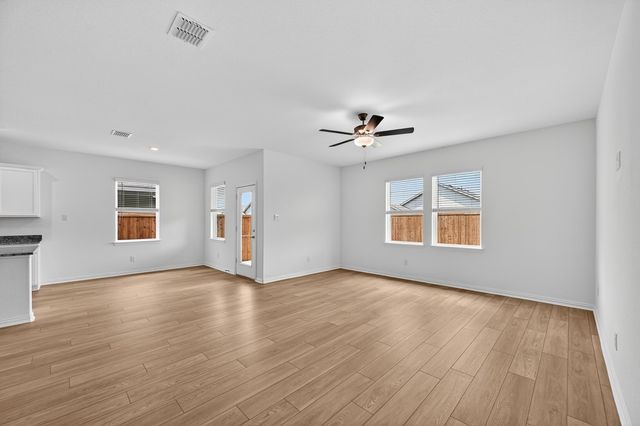 2337 Buffalo Bayou Way, Crandall, TX 75114