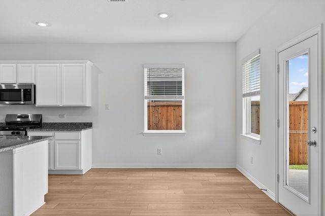 2337 Buffalo Bayou Way, Crandall, TX 75114