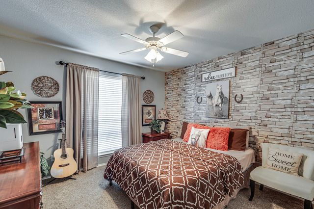 2917 Jakes Meadows, Burleson, TX 76028
