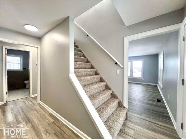 1387 S Byron Road, Venice Twp, MI 48449