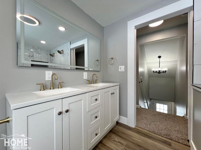 1387 S Byron Road, Venice Twp, MI 48449