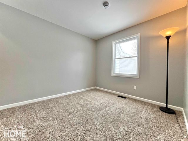 1387 S Byron Road, Venice Twp, MI 48449