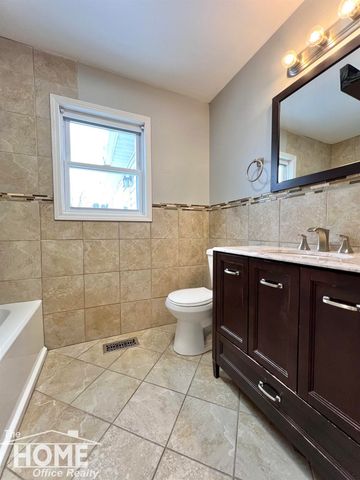 1387 S Byron Road, Venice Twp, MI 48449