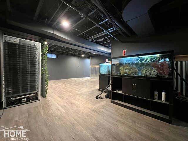 1387 S Byron Road, Venice Twp, MI 48449