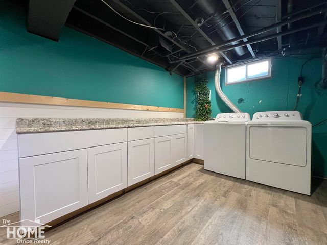 1387 S Byron Road, Venice Twp, MI 48449