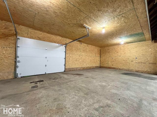 1387 S Byron Road, Venice Twp, MI 48449