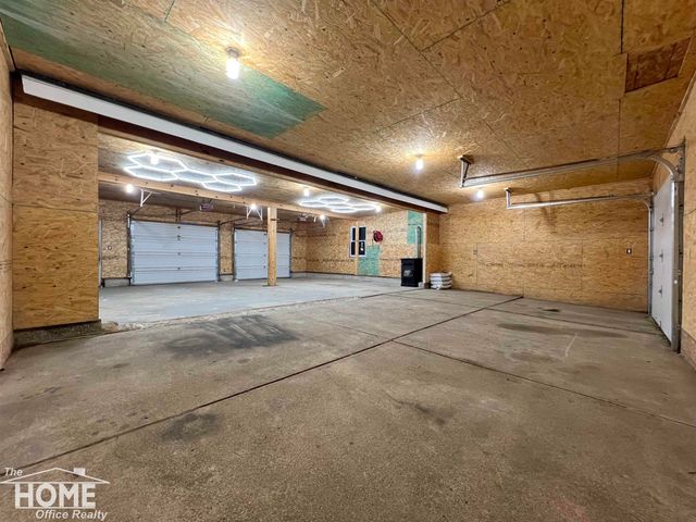 1387 S Byron Road, Venice Twp, MI 48449