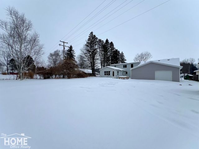 1387 S Byron Road, Venice Twp, MI 48449