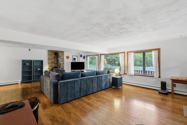 7959 N Pine View Drive, Edgerton, WI 53534
