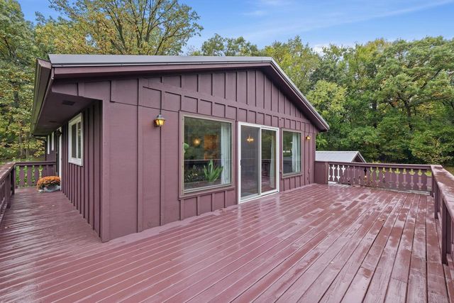 7959 N Pine View Drive, Edgerton, WI 53534
