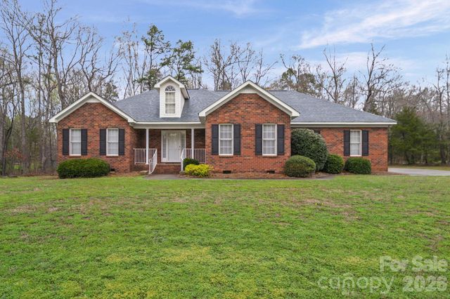 410 W Elm Street, Wingate, NC 28174