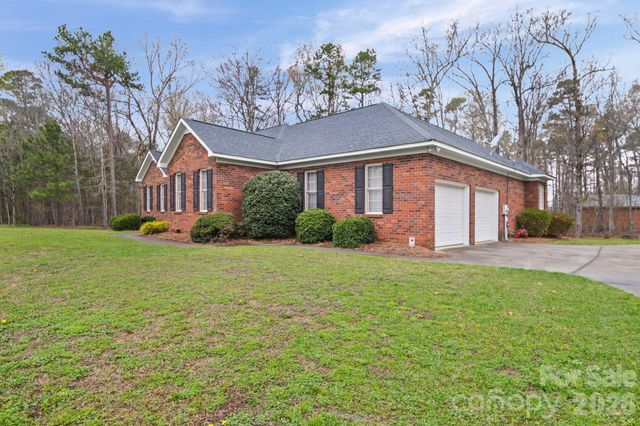 410 W Elm Street, Wingate, NC 28174