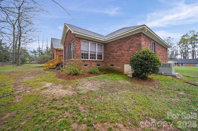 410 W Elm Street, Wingate, NC 28174