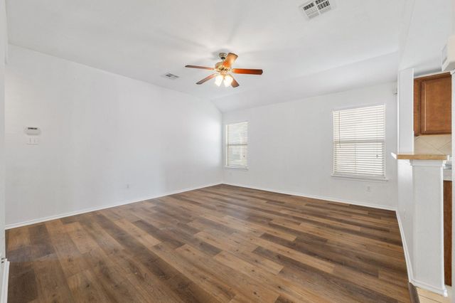 6609 Ferrystone PASS, Del Valle, TX 78617