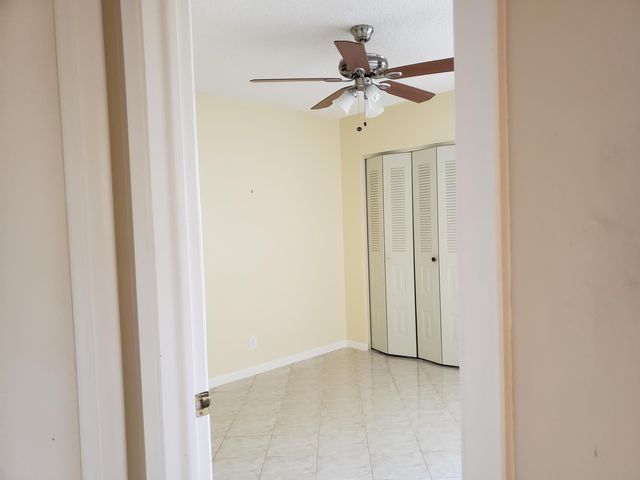 10875 Lake Front Place 10875, Boca Raton, FL 33498
