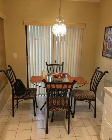 10875 Lake Front Place 10875, Boca Raton, FL 33498