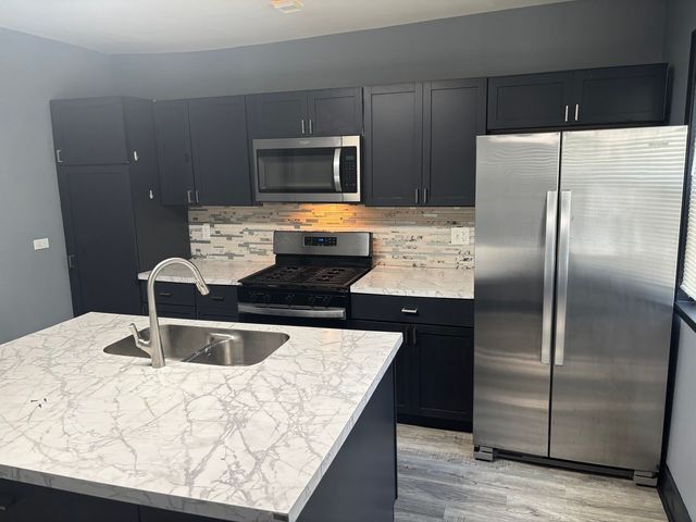 13850 S Kanawha Avenue, Dolton, IL 60419