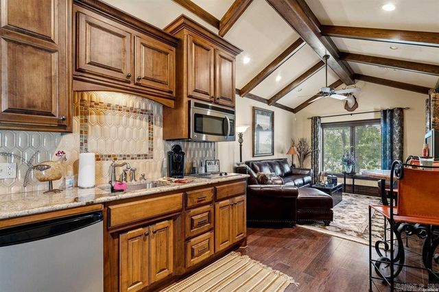 235 Osprey Drive, Hot Springs, AR 71913
