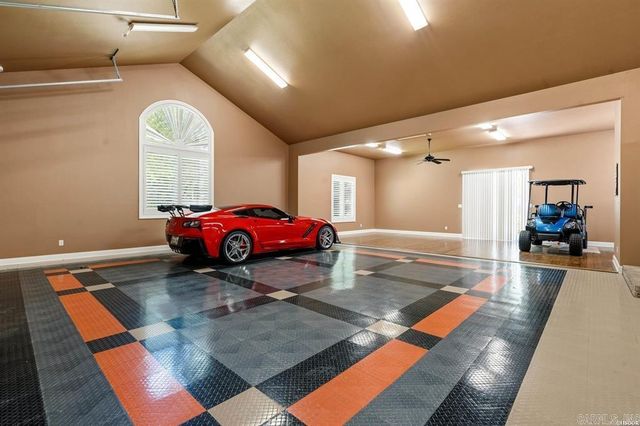 235 Osprey Drive, Hot Springs, AR 71913
