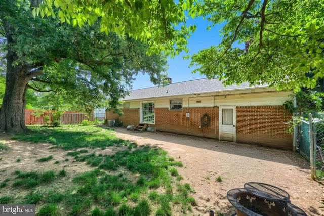 406 TYLER RUN RD, York, PA 17403