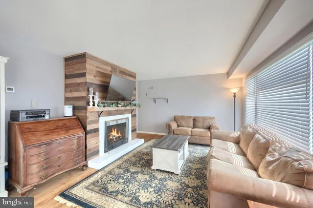 406 TYLER RUN RD, York, PA 17403