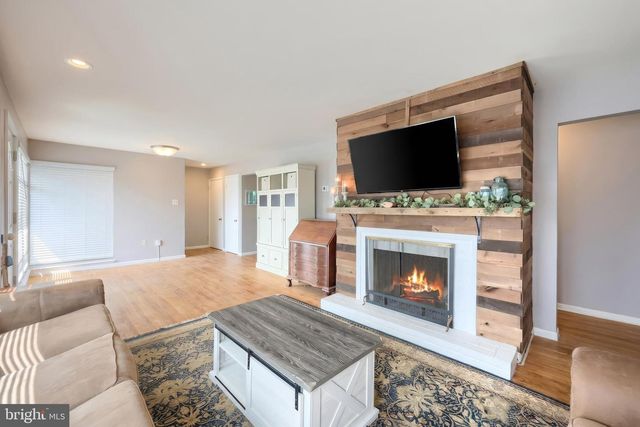 406 TYLER RUN RD, York, PA 17403