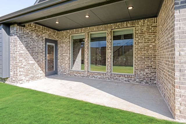 2301 Christopher Road, Mansfield, TX 76063