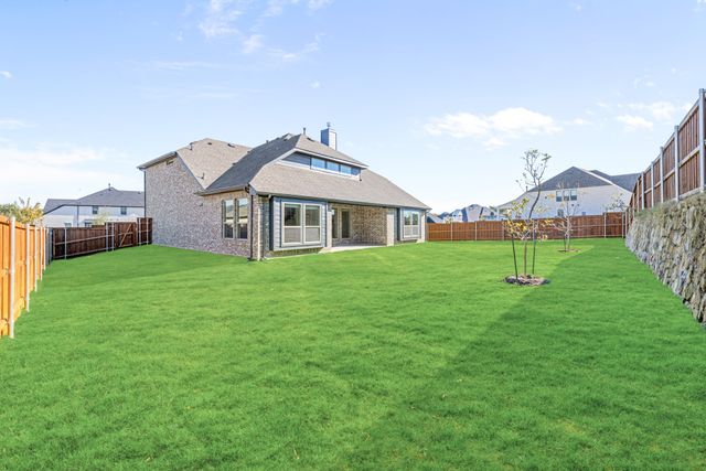 2301 Christopher Road, Mansfield, TX 76063