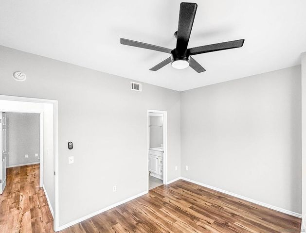 5742 Mildred, San Diego, CA 92110