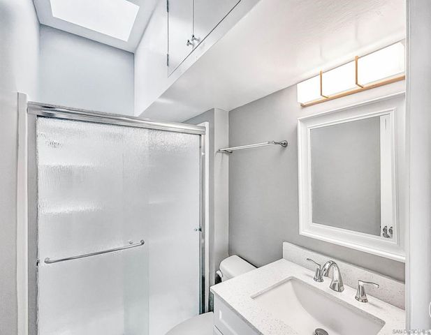 5742 Mildred, San Diego, CA 92110