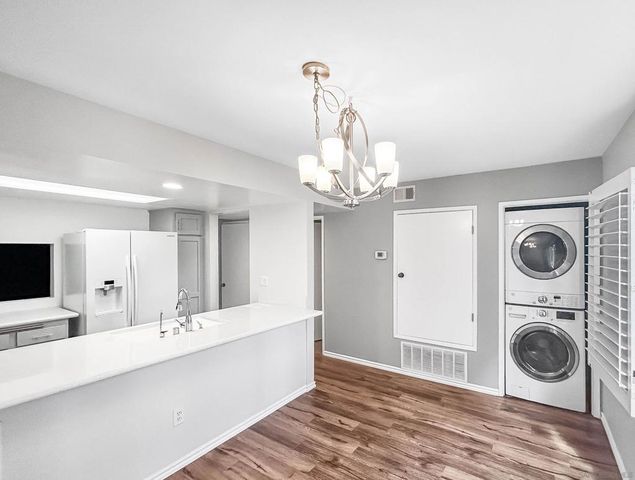5742 Mildred, San Diego, CA 92110