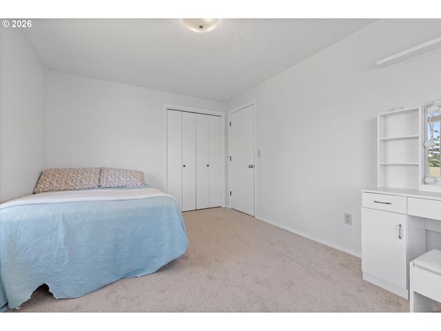 2951 Nw KENT St, Camas, WA 98607