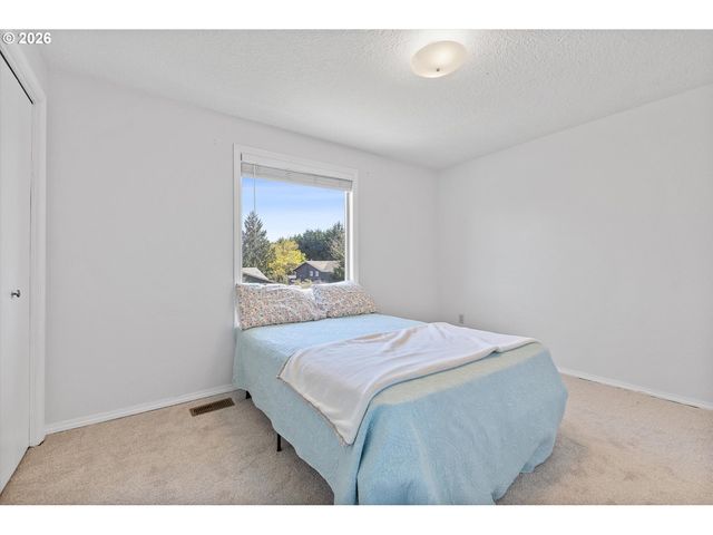 2951 Nw KENT St, Camas, WA 98607