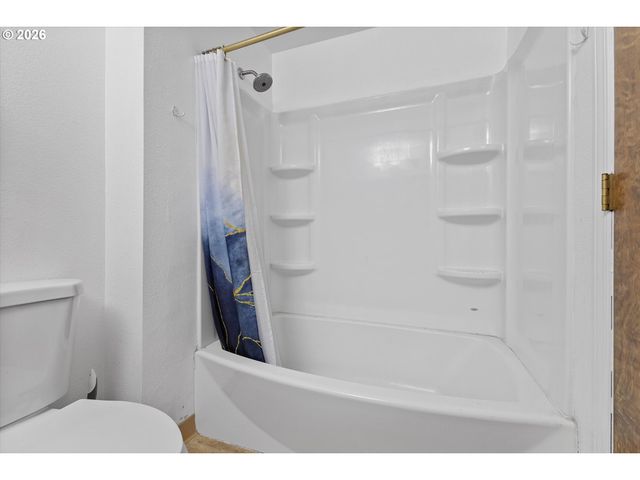 2951 Nw KENT St, Camas, WA 98607