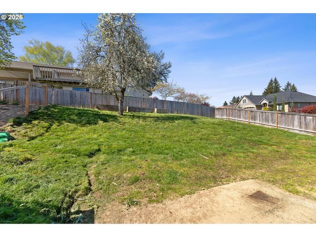 2951 Nw KENT St, Camas, WA 98607