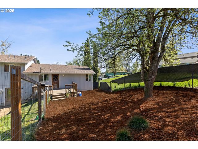 2951 Nw KENT St, Camas, WA 98607