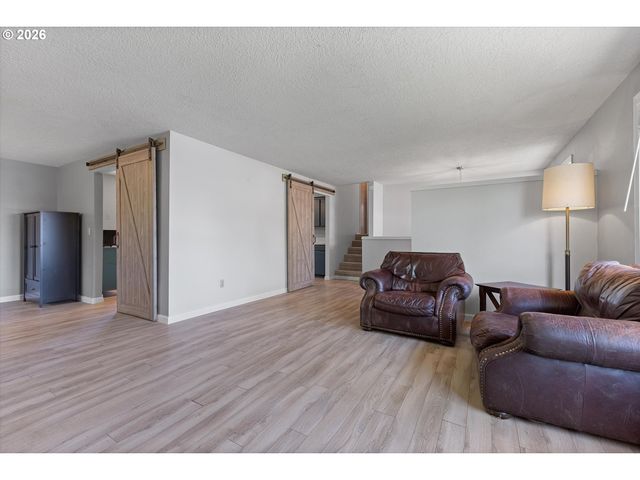 2951 Nw KENT St, Camas, WA 98607