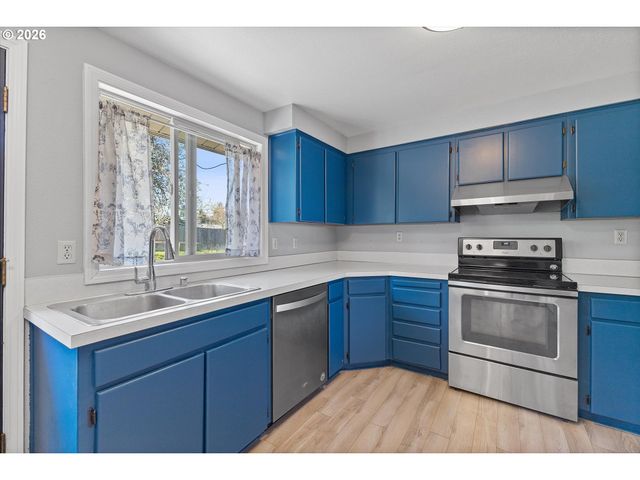 2951 Nw KENT St, Camas, WA 98607