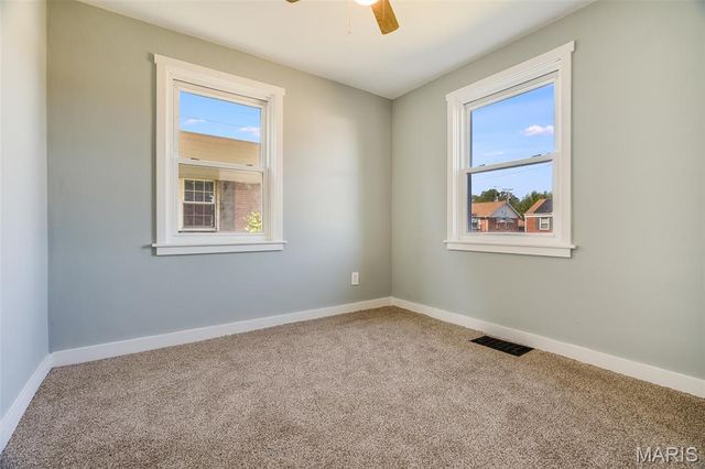 2668 E 27th Street, Granite City, IL 62040