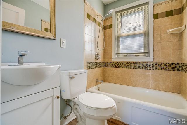 2668 E 27th Street, Granite City, IL 62040
