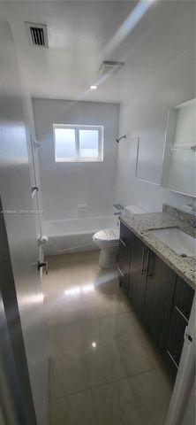 1016 NE 5th St 0, Hallandale Beach, FL 33009