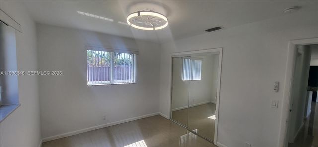 1016 NE 5th St 0, Hallandale Beach, FL 33009