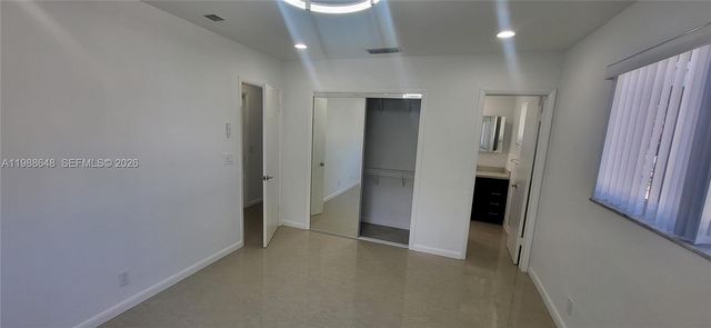 1016 NE 5th St 0, Hallandale Beach, FL 33009