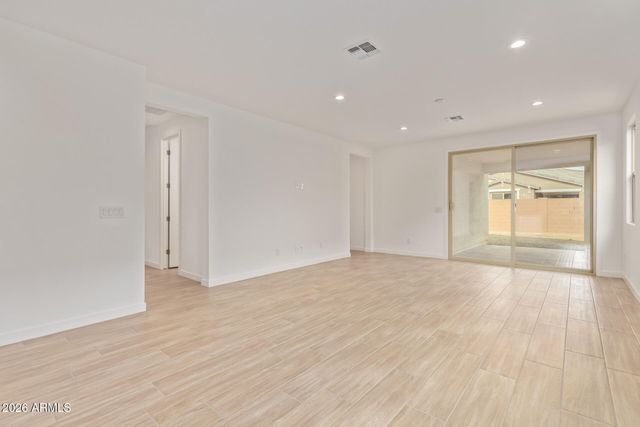 5404 W ROYAL PALM Road, Glendale, AZ 85302
