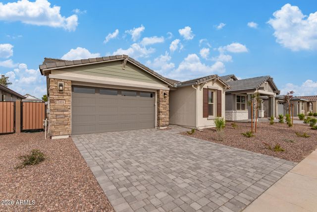 5404 W ROYAL PALM Road, Glendale, AZ 85302