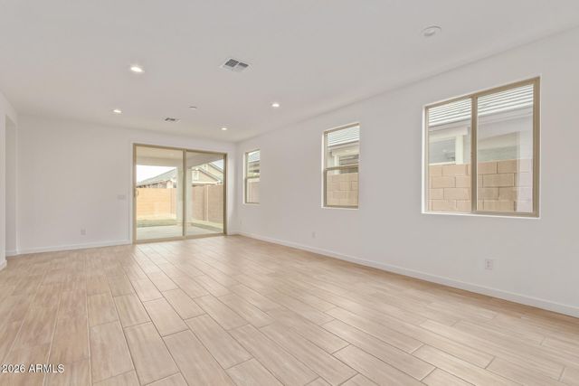 5404 W ROYAL PALM Road, Glendale, AZ 85302