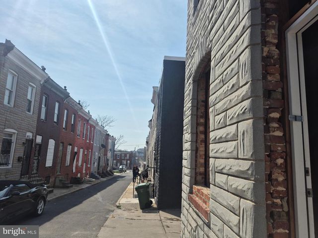 1824 N CHAPEL ST, Baltimore, MD 21213