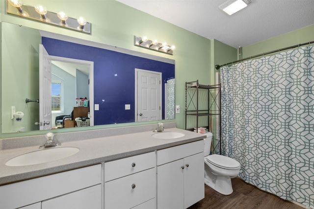 5715 Thornbriar Lane, Fort Wayne, IN 46835